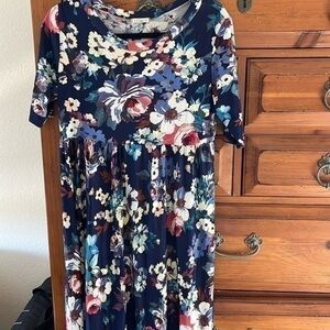 E. Luna Women’s Navy Blue And Red Floral Maxi Dress Size Large NWOT
